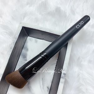 Clio korean makeup foundation brush